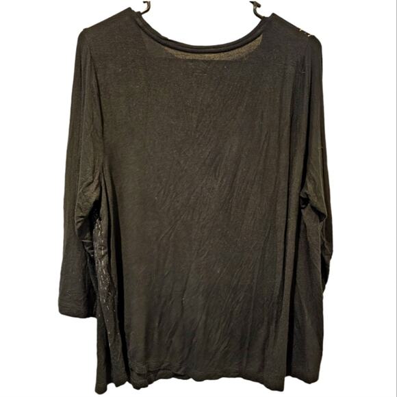 APT 9 Elbow Length Top with Gold Toned Accents Dripping into a Gray on Front OX - Picture 7 of 8